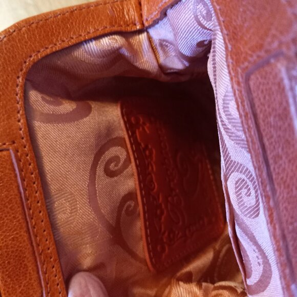 AUTHENTIC Brighton Wicker w Leather Trim & Flower Crossbody Bag Handbag Purse - Picture 8 of 9